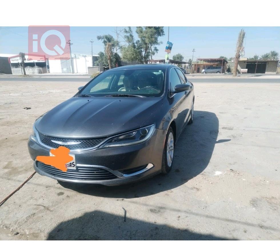 کرایسلەر 200